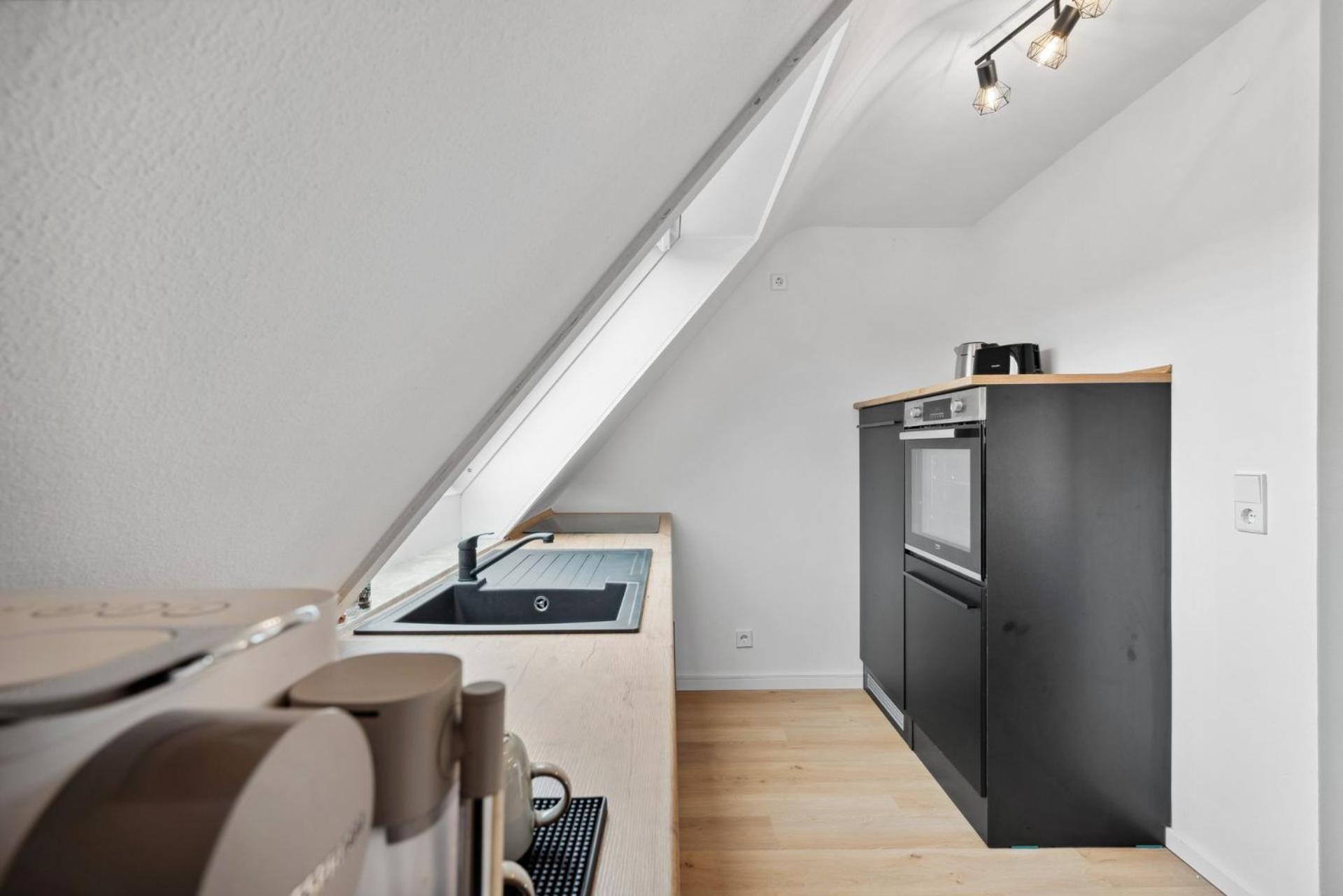 Malu Rooms - Top Lage, Kostenloser Parkplatz, Klima, Netflix, 24H Checkin Ludwigsburg Exteriér fotografie