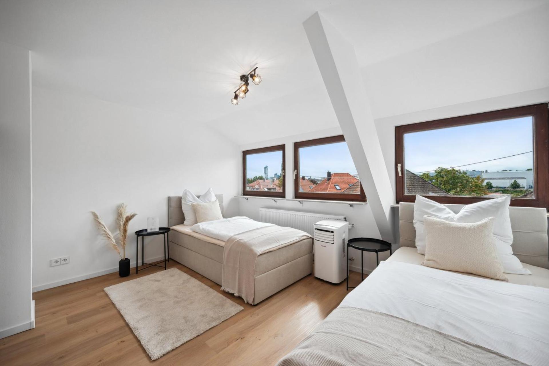 Malu Rooms - Top Lage, Kostenloser Parkplatz, Klima, Netflix, 24H Checkin Ludwigsburg Exteriér fotografie
